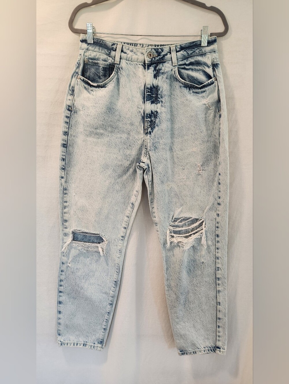 Zara Acid Wash Distressed High Rise Jeans Size 10